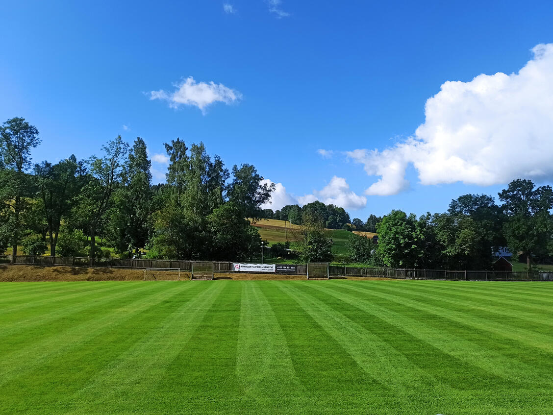 Fotbalové hřiště TJ Spartak Rokytnice